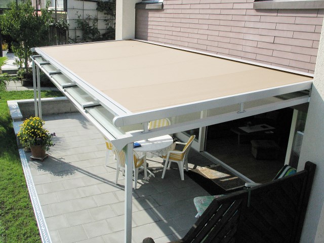 Conservatory Awning with guide rails Airomatic