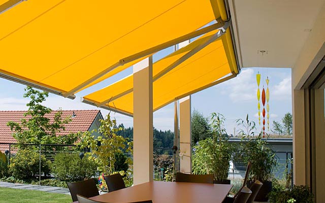 Arm Awning Ideal